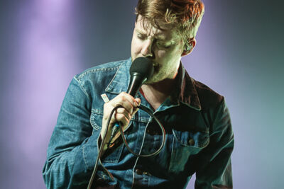 Kaiser Chiefs @ Paaspop 2014, foto 16, foto's door Dorien Goetschalckx - FrontView Magazine