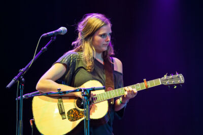 Maaike Ouboter @ Paaspop 2014, picture 6, photographed by Dorien Goetschalckx - FrontView Magazine