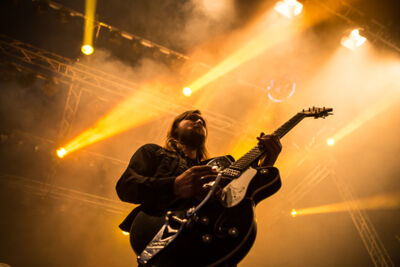Band Of Skulls @ Paaspop 2014, foto 17, foto's door Dorien Goetschalckx - FrontView Magazine