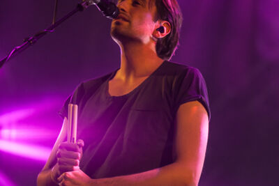 Dotan @ Paaspop 2014, foto 7, foto's door Dorien Goetschalckx - FrontView Magazine