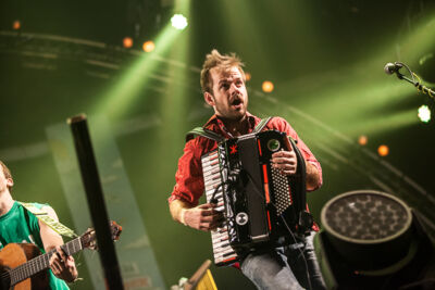 La Pegatina @ Paaspop 2014, foto 10, foto's door Dorien Goetschalckx - FrontView Magazine