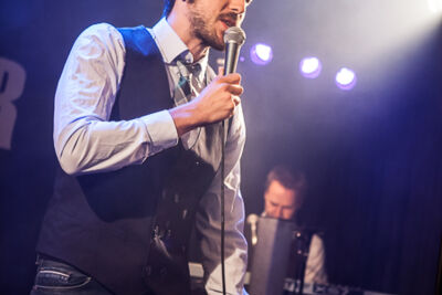 Guga Baúl @ De Singer, picture 2, photographed by Dorien Goetschalckx - FrontView Magazine