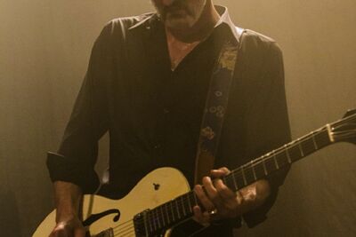 Triggerfinger @ De Casino, foto 13, foto's door Edwin Houdevelt - FrontView Magazine