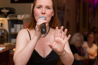 CD-voorstelling Helena "In één, twee, drie" @ Bistro Marcel Blankenberge, picture 20, photographed by Guy Danneels - FrontView Magazine