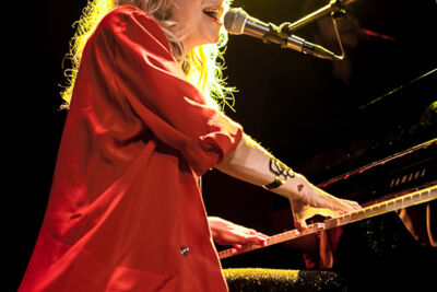 Jacqueline Govaert @ 013, foto 1, foto's door Dorien Goetschalckx - FrontView Magazine