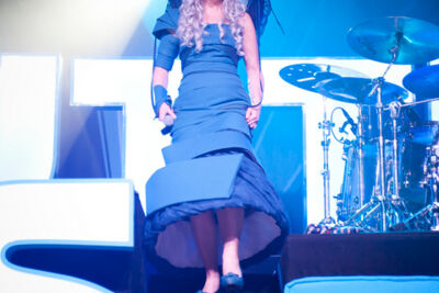 Les Truttes @ festival aan zee Depanne, picture 11, photographed by Devid Camerlynck - FrontView Magazine
