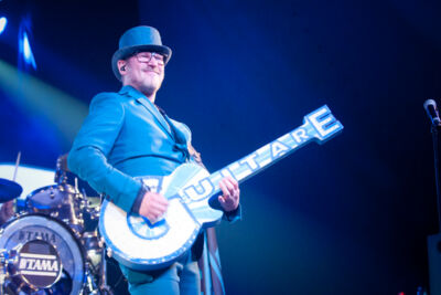 Les Truttes @ festival aan zee Depanne, picture 34, photographed by Devid Camerlynck - FrontView Magazine