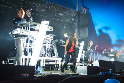 Milk Inc. @ festival aan zee Depanne, picture 15, photographed by Devid Camerlynck - FrontView Magazine