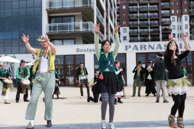Murgafanfare Agrum & Straatanimatie @ festival aan zee De Panne, foto 27, foto's door Guy Danneels - FrontView Magazine
