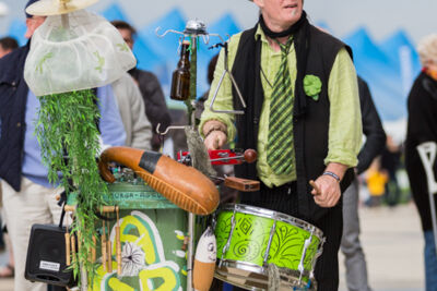 Murgafanfare Agrum & Straatanimatie @ festival aan zee De Panne, foto 44, foto's door Guy Danneels - FrontView Magazine