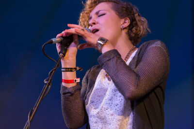 Paulien Mathues @ festival aan zee De Panne, foto 37, foto's door Guy Danneels - FrontView Magazine