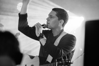 Cris Cab Live in The Qube, picture 14, photographed by Jonas Wallecan - FrontView Magazine