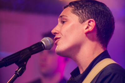 Cris Cab Live in The Qube, picture 18, photographed by Jonas Wallecan - FrontView Magazine
