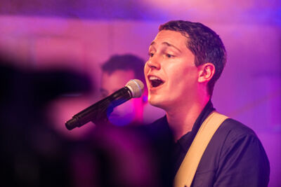 Cris Cab Live in The Qube, picture 19, photographed by Jonas Wallecan - FrontView Magazine