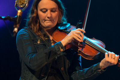 Della Mae @ De Roma, picture 8, photographed by Steven Stausens - FrontView Magazine