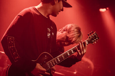 Issues @ Ancienne Belgique, picture 15, photographed by Dorien Goetschalckx - FrontView Magazine