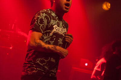 Issues @ Ancienne Belgique, picture 16, photographed by Dorien Goetschalckx - FrontView Magazine