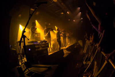 Issues @ Ancienne Belgique, picture 19, photographed by Dorien Goetschalckx - FrontView Magazine