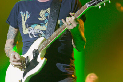 Golden Earring @ 013 Tilburg, picture 8, photographed by FrontView Magazine