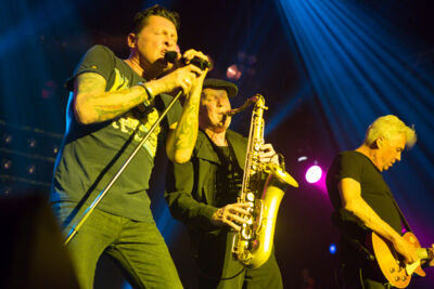 Golden Earring @ 013 Tilburg, picture 21, photographed by FrontView Magazine