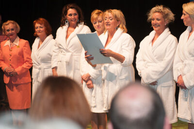 Première Calendar Girls @ Fakkelteater, foto 26, foto's door Goele Bormans - FrontView Magazine