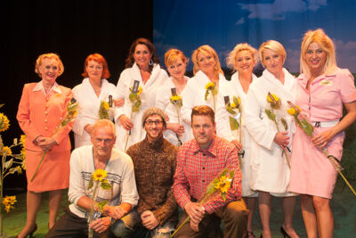 Première Calendar Girls @ Fakkelteater, foto 28, foto's door Goele Bormans - FrontView Magazine