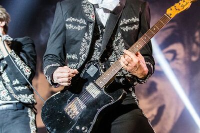 The Hives @ Groezrock 2014, picture 4, photographed by Edwin Houdevelt - FrontView Magazine