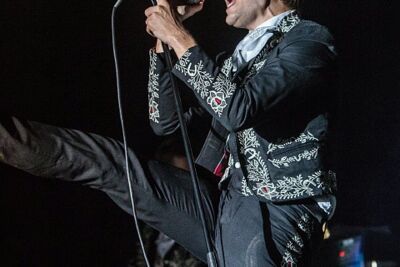 The Hives @ Groezrock 2014, picture 10, photographed by Edwin Houdevelt - FrontView Magazine