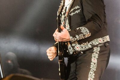 The Hives @ Groezrock 2014, picture 12, photographed by Edwin Houdevelt - FrontView Magazine