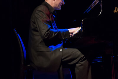 Rebirth: Collective @ De Casino Sint-Niklaas, picture 1, photographed by Guy Danneels - FrontView Magazine