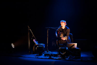 Moreau @ vredesfeesten Ieper Perron, picture 18, photographed by Devid Camerlynck - FrontView Magazine
