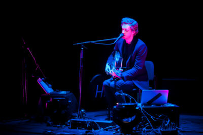 Moreau @ vredesfeesten Ieper Perron, picture 23, photographed by Devid Camerlynck - FrontView Magazine