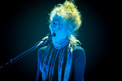 SX @ vredesfeesten Ieper Perron, picture 21, photographed by Devid Camerlynck - FrontView Magazine