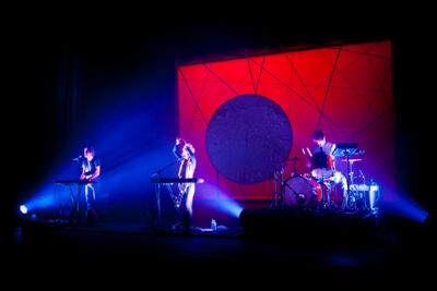 SX @ vredesfeesten Ieper Perron, picture 23, photographed by Devid Camerlynck - FrontView Magazine