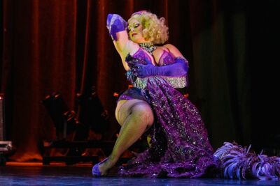 Cabaret New Burlesque @ De Roma, picture 13, photographed by Edwin Houdevelt - FrontView Magazine