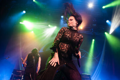 tarja @ Effenaar, picture 18, photographed by Dorien Goetschalckx - FrontView Magazine