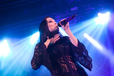 tarja @ Effenaar, picture 23, photographed by Dorien Goetschalckx - FrontView Magazine
