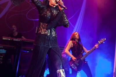 tarja @ Effenaar, picture 30, photographed by Dorien Goetschalckx - FrontView Magazine