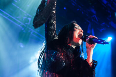 tarja @ Effenaar, picture 34, photographed by Dorien Goetschalckx - FrontView Magazine
