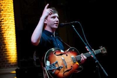 George Ezra @ Botanique, foto 13, foto's door Dorien Goetschalckx - FrontView Magazine