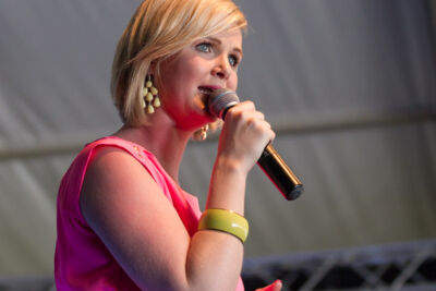 Eveline Cannoot @ Wortegemsen Feesten, picture 3, photographed by Guy Danneels - FrontView Magazine