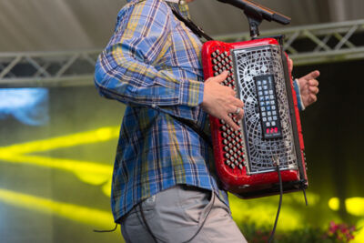 Matthias Lens @ Wortegemsen Feesten, picture 10, photographed by Guy Danneels - FrontView Magazine
