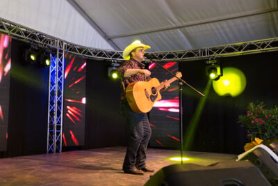 Robby Longo @ Wortegemsen Feesten, picture 21, photographed by Guy Danneels - FrontView Magazine