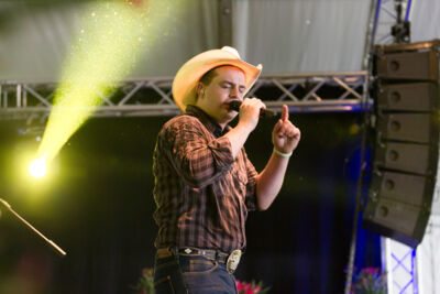 Robby Longo @ Wortegemsen Feesten, picture 28, photographed by Guy Danneels - FrontView Magazine