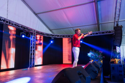 Willy Sommers @ Wortegemsen Feesten, picture 11, photographed by Guy Danneels - FrontView Magazine