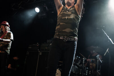 Jake E. Lee’s Red Dragon Cartel @ 013, picture 1, photographed by Dorien Goetschalckx - FrontView Magazine