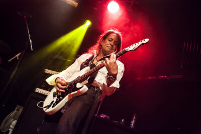Jake E. Lee’s Red Dragon Cartel @ 013, picture 2, photographed by Dorien Goetschalckx - FrontView Magazine