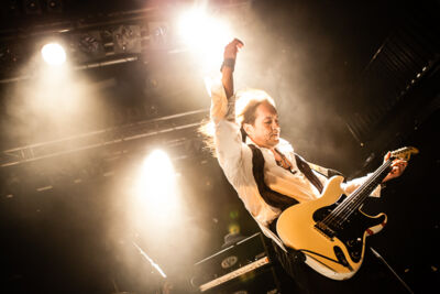 Jake E. Lee’s Red Dragon Cartel @ 013, picture 9, photographed by Dorien Goetschalckx - FrontView Magazine