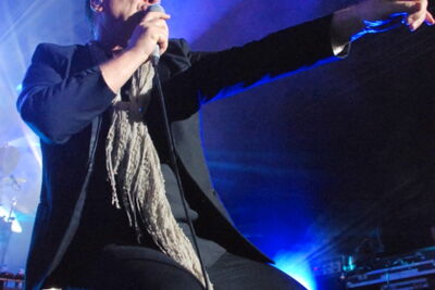 Simple Minds @ Retropop 2014, picture 15, photographed by Peter Minnebo - FrontView Magazine