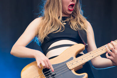 Haim @ Rock Am Ring 2014, picture 12, photographed by Edwin Houdevelt - FrontView Magazine